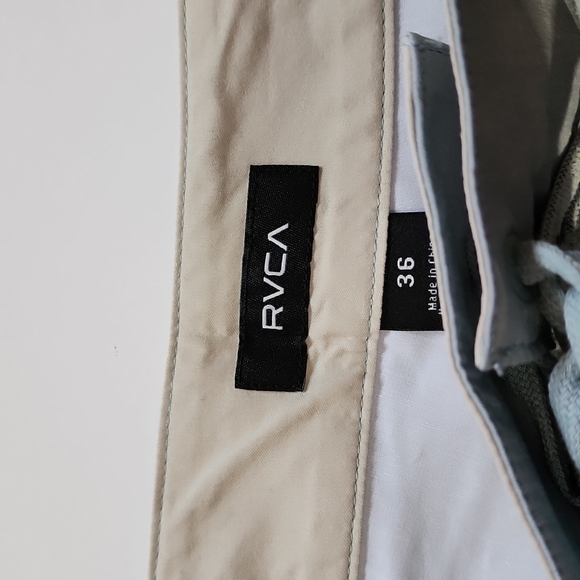 COPY - RVCA ISLAND VENTURE BOARDSHORTS Swim Trunks - Picture 5 of 11